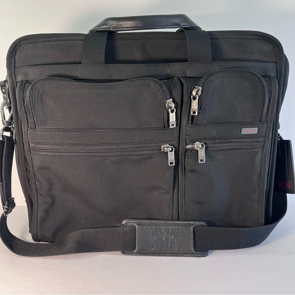 TUMI Black Nylon Compact Alpha 3 Large Laptop Bag Briefcase Expandable
